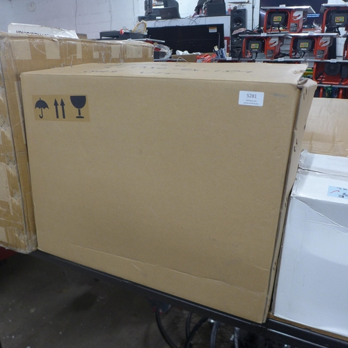 Lot 5281      