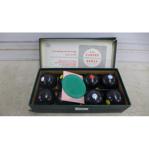 5288 - A set of B&A Bowls indoor carpet bowls