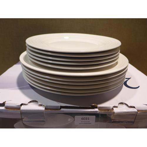 6031 - Mikasa Porcelain 'Swirl' dinnerware (351-82) *This lot is subject to VAT