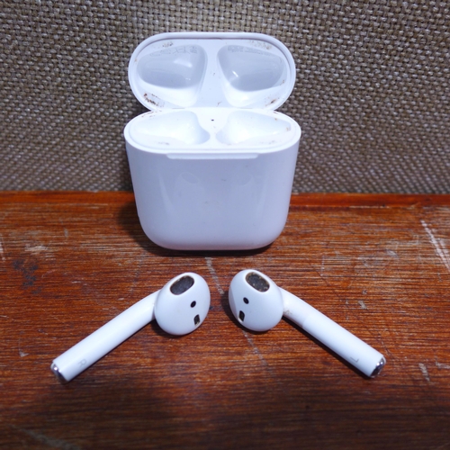 6075 - Apple AirPods with charging case (2nd generation) model no: mv7n2zm/a, Original RRP £99.99 + VAT (35... 