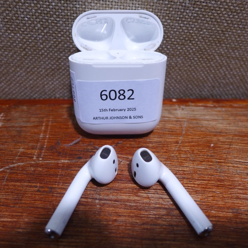 6082 - Apple AirPods with charging case (2nd generation) model no: mv7n2zm/a, Original RRP £99.99 + VAT (35... 