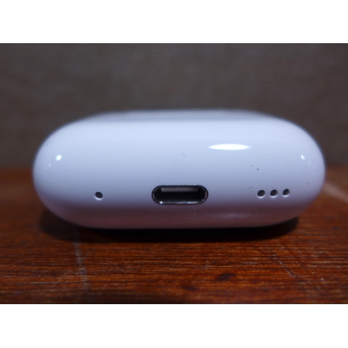 6088 - Apple AirPods Pro with charging case (2nd generation)(USB-C) model no: mtjv3zm/a, Original RRP £179.... 