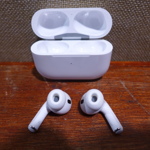 6091 - Apple AirPods Pro with MagSafe charging case (2nd generation) model no: mqd83zm/a, Original RRP £179... 