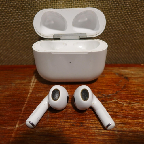 6095 - Apple AirPods with lightning charging case (3rd generation) model no: mpny3zm/a, Original RRP £119.9... 