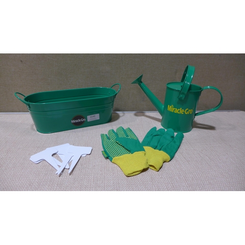 6149 - MiracleGro kids garden set  (352-332) *This lot is subject to VAT