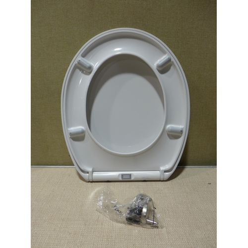 6170 - Roper Rhodes toilet seat *This lot is subject to VAT