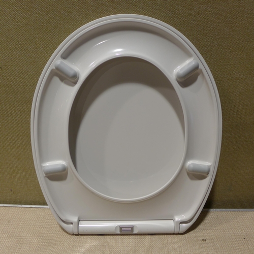 6171 - Roper Rhodes toilet seat (351-17) *This lot is subject to VAT