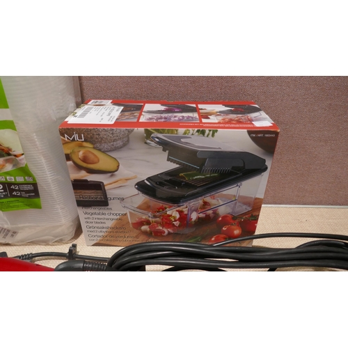 6290 - Cafe Express plastic containers & lids, Shark steam mop and a Miu vegetable chopper  (352-477,480,49... 