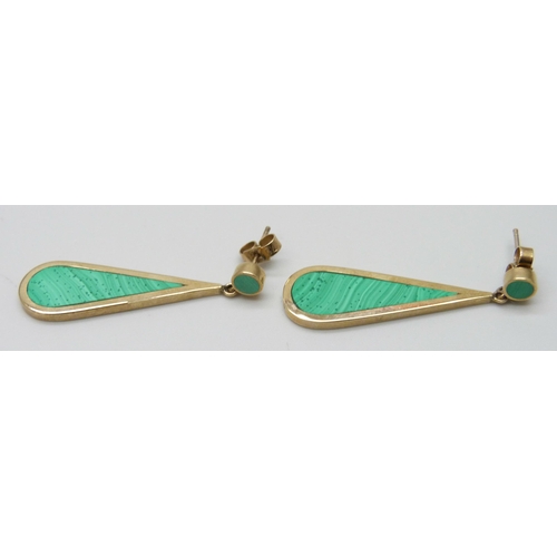 7050 - A pair of 9ct gold malachite set drop earrings, 4.8g, 3.8cm