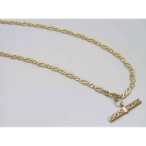 7073 - A 9ct gold Celtic knot design necklace with T bar pendant, 10.9g, 46cm