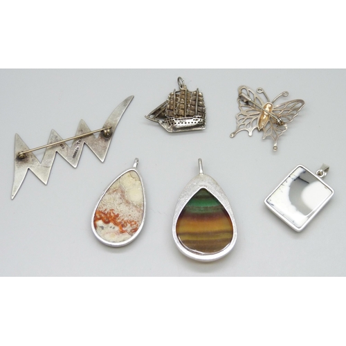 7094 - A collection of silver jewellery including a rainbow fluorite pendant and Mexican brooch, together w... 