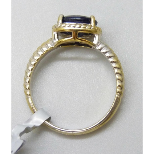 7120 - A Gemporia silver gilt oval sapphire ring, S