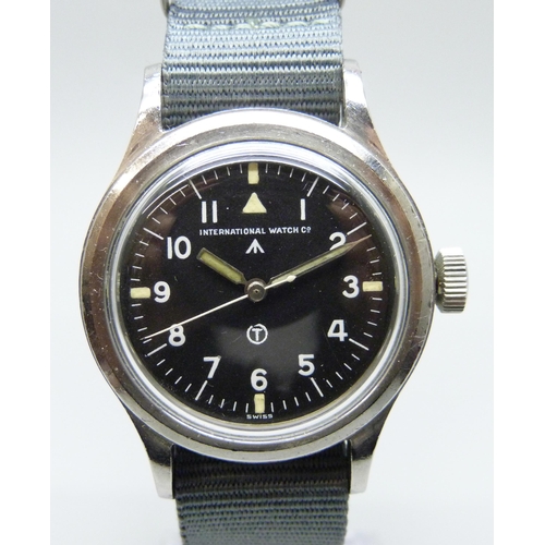 7178 - An International Watch Company IWC, MKII 6B/346, 2105/52, 1952 RAF issue wristwatch, serviced, no pa... 