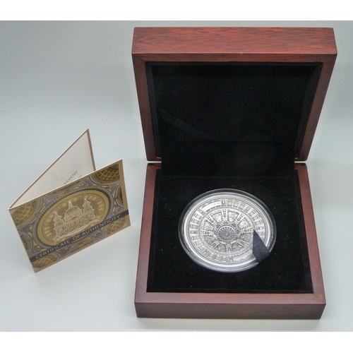 7192 - A .999 fine silver 2017 Samoa St Paul's Cathedral antique finish 100g commemorative medallion, cased... 