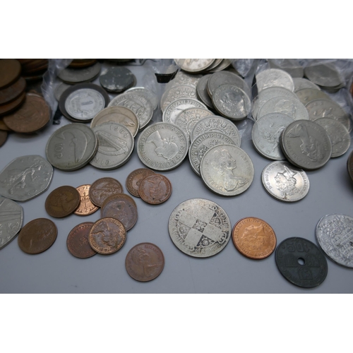 7230 - A collection of coins including a Victorian florin, an Edward VIII medal (a/f), a 1916 3d coin, fart... 