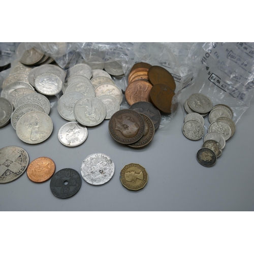 7230 - A collection of coins including a Victorian florin, an Edward VIII medal (a/f), a 1916 3d coin, fart... 