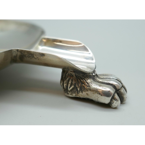 7237 - A silver cigar rest with claw feet, Sheffield 1997, 121g