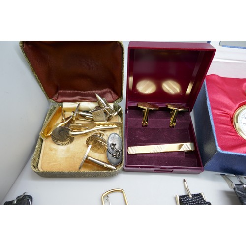 7190H - A collection of watches and cufflinks in a wood jewellery box