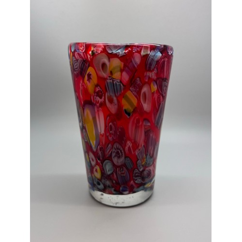 2150 - An Italian Murano red millefiori glass vase, 15cm