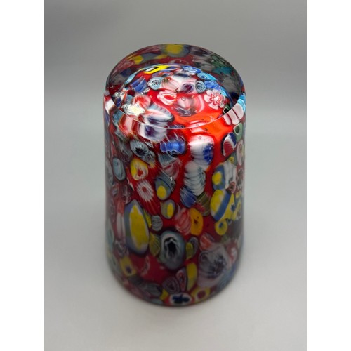 2150 - An Italian Murano red millefiori glass vase, 15cm