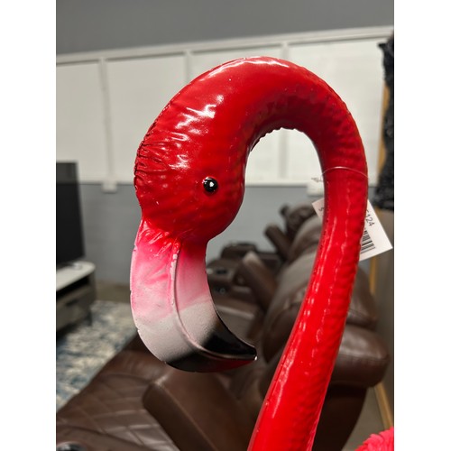 3048 - A 4ft standing flamingo