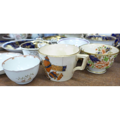 2069 - A collection of 18th and 19th century cups and saucers including Worcester, Wedgwood, Longton, some ... 