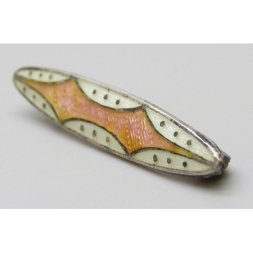 2070 - An early 20th Century silver and guilloche enamel brooch, marked Sterling H&Co, 2.1g, 3.5cm