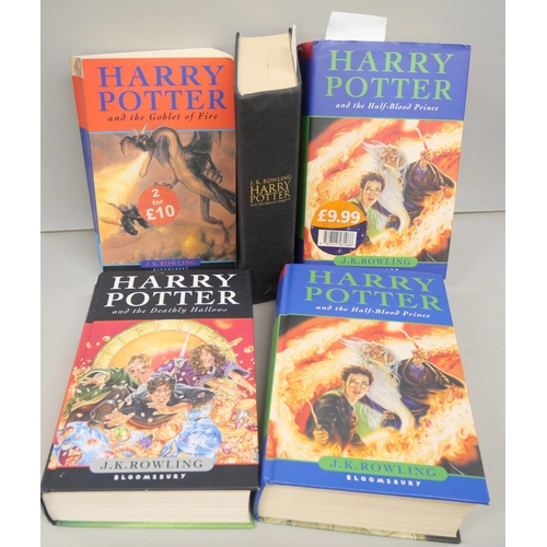 2114 - A quantity of Harry Potter books both hardback and paperback. To include Half Blood Prince (first ed... 