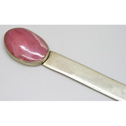 2225 - A rhodonite set white metal letter opener, marks verso, 16cm, 30g