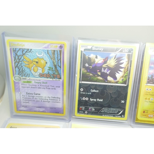 2227 - Ten vintage Holographic Pokemon cards