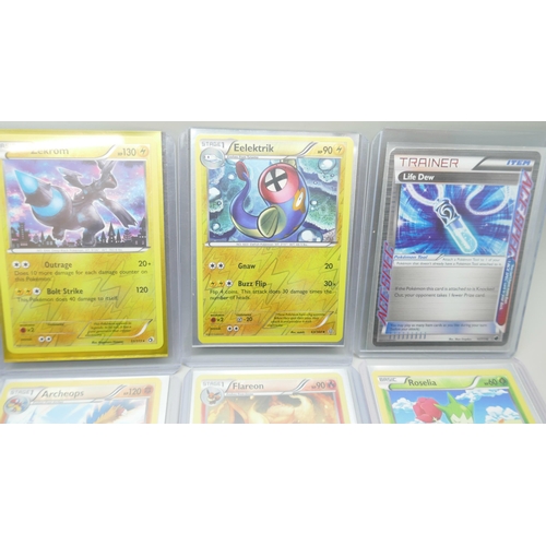 2227 - Ten vintage Holographic Pokemon cards