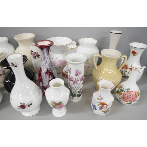 2283 - A box of fine china includes vases, cups, etc., names include Royal Winton, Royal Crown Duchy, Portm... 