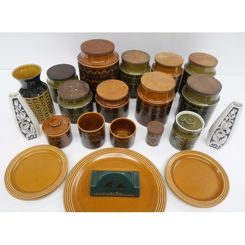 2293 - A box of Hornsea pottery, majority are storage jars, display stand and two plates **PLEASE NOTE THIS... 