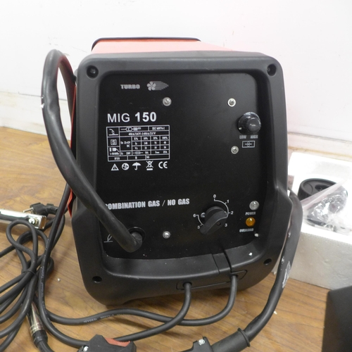 5051 - A boxed sample MIG-150 MIG welding machine  * This lot is subject to VAT