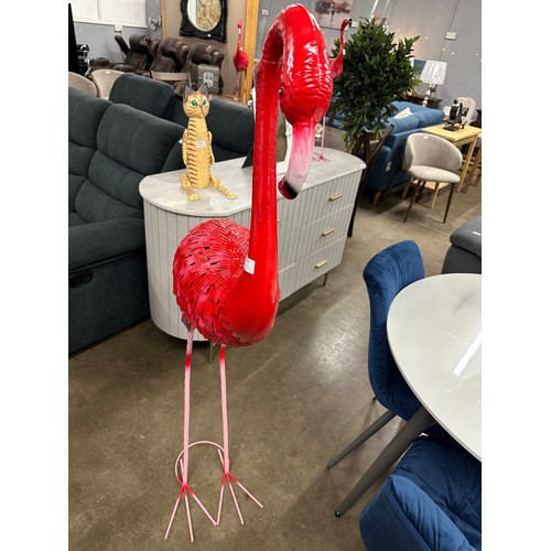 3106 - A 4ft standing flamingo