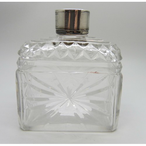 7243A - A Georgian cut glass and silver mounted bottle, London 1812 marks