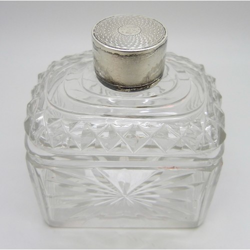 7243A - A Georgian cut glass and silver mounted bottle, London 1812 marks