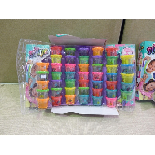 6031 - Two packs of So Slime tubs (352-534, 535) *This lot is subject to VAT