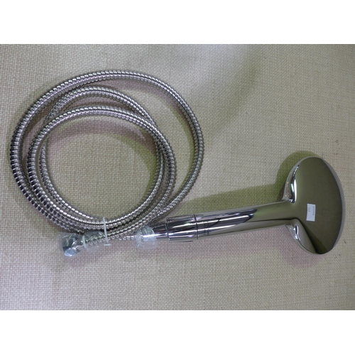 6034 - Waterpik Powerpulse shower head and hose, bath runner and a Ted Baker bath towel (352-149, 163, 164)... 