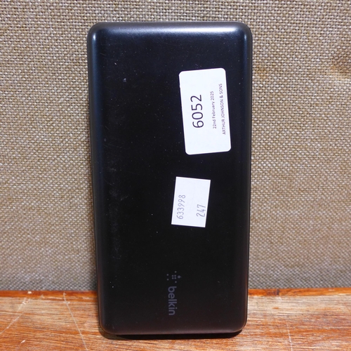 6052 - Two Belkin power banks (352-247) *This lot is subject to VAT