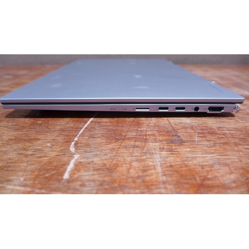 6069 - Asus ZenBook 14