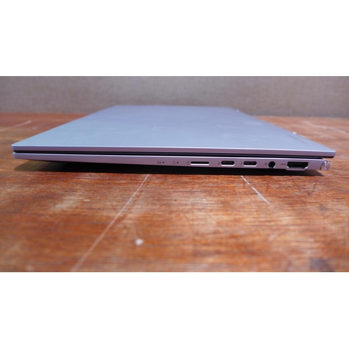 6070 - Asus ZenBook 14