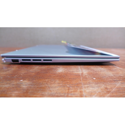 6071 - Asus ZenBook 14