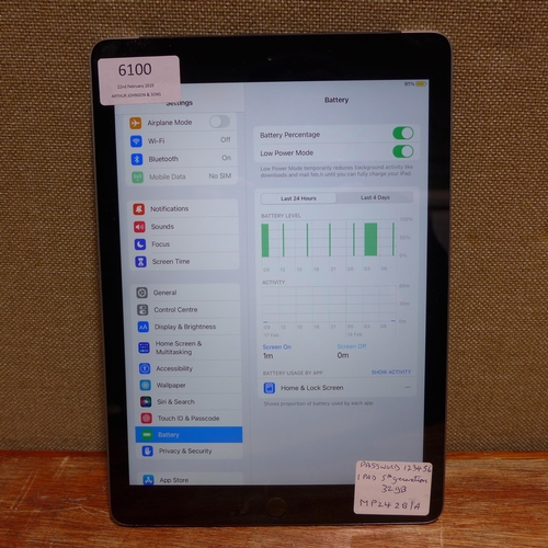 6100 - Apple Ipad Air 16gb (model: MD791B/B) (480-734) *This lot is subject to VAT