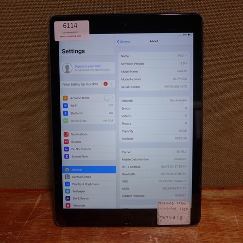 6114 - Apple Ipad Air 16gb (model: MD791B/B) (480-748)  *This lot is subject to VAT