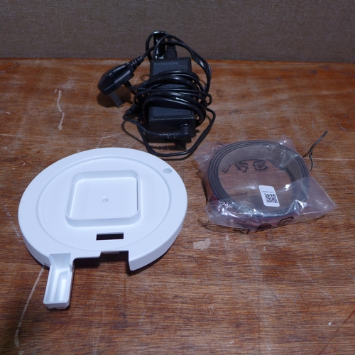 6150 - Samsung Jet robot vacuum cleaner (352-804)   * This lot is subject to VAT