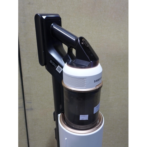 6157 - Samsung bespoke stick vacuum cleaner, Original RRP £499.99 + VAT (352-265) *This lot is subject to V... 