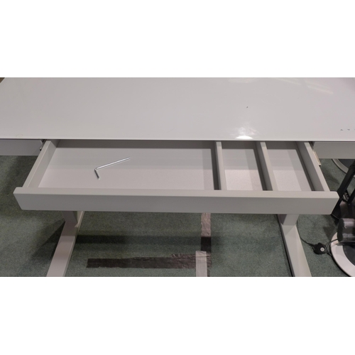 6160 - Adjustable tech desk, Original RRP £239.99 + VAT (352-380) *This lot is subject to VAT