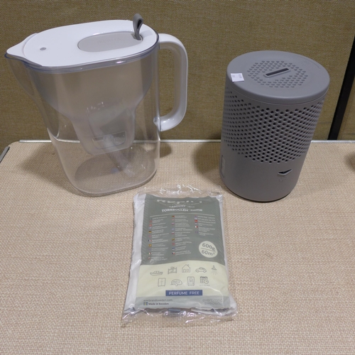 6181 - Delonghi Genio coffee machine, Brita Maxtra jug, Absodry moisture absorber with 2 Refills, Shark ste... 