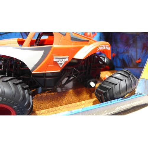 6214 - Carrera Go!!! F1 racing arena, two Zing Atomic power poppers and Monster Jam cars (damaged) (352-385... 